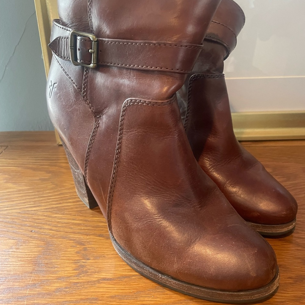 Frye Brown Ankle Boot Sz 8